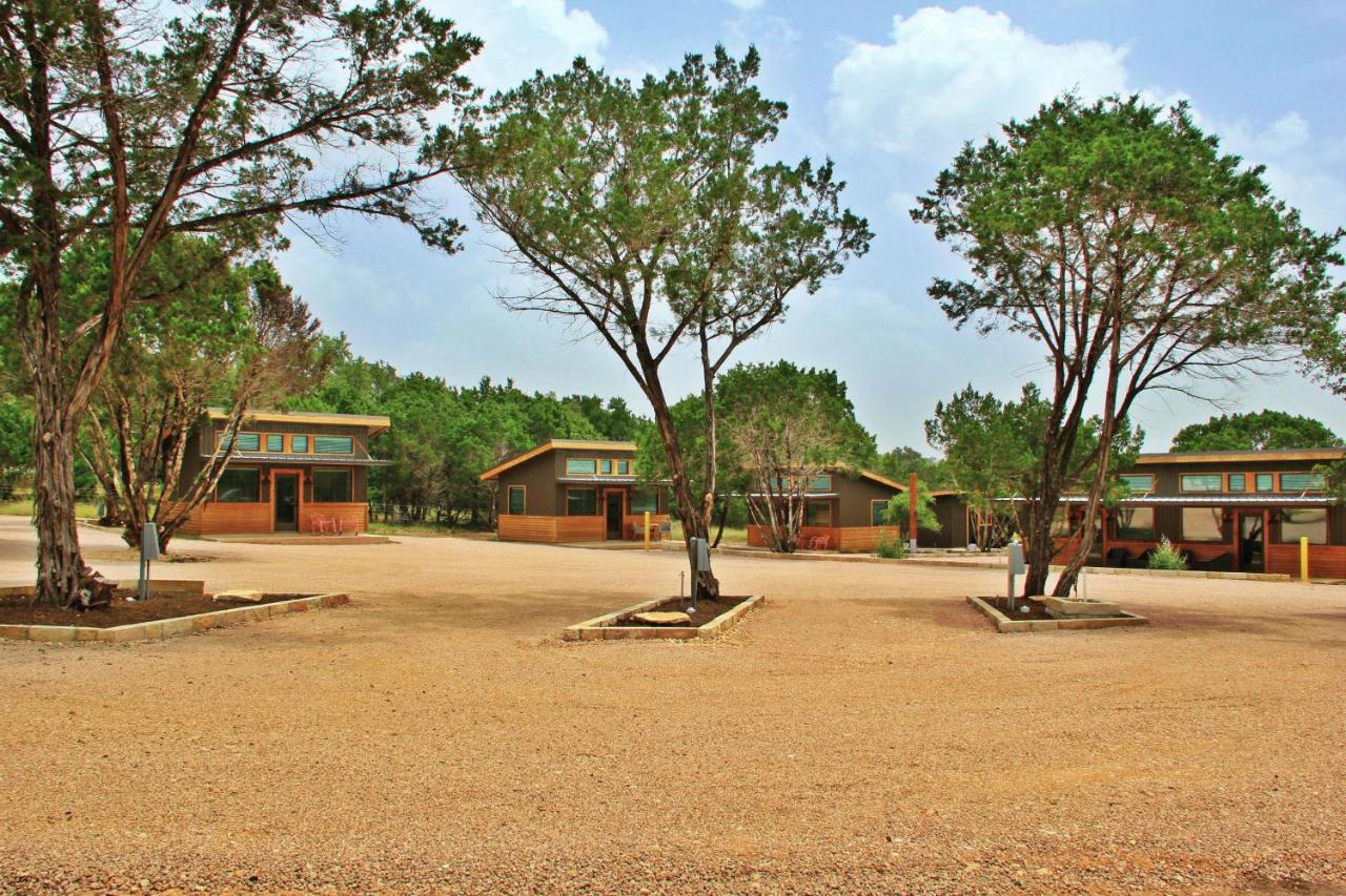 Green Acres Cottages - Fredericksburg Suite Wimberley Ngoại thất bức ảnh